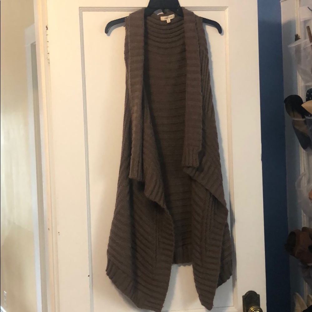 Juniors small draping sleeveless sweater
